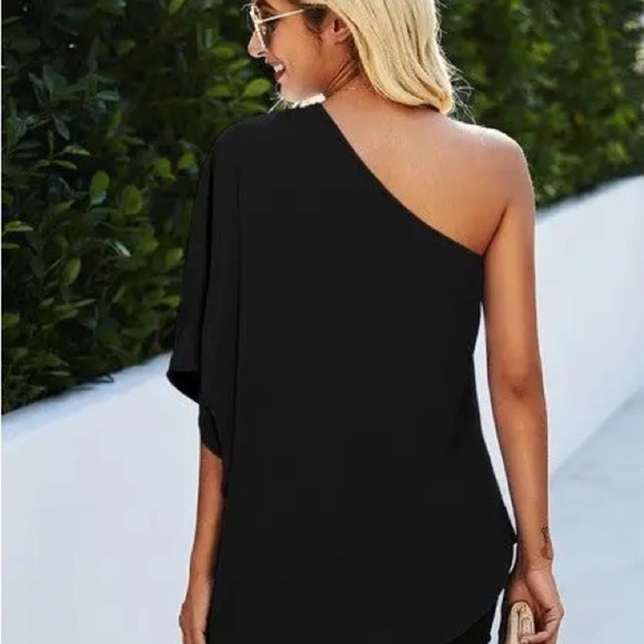Sleek Black One Shoulder Top - Picture 3 of 3
